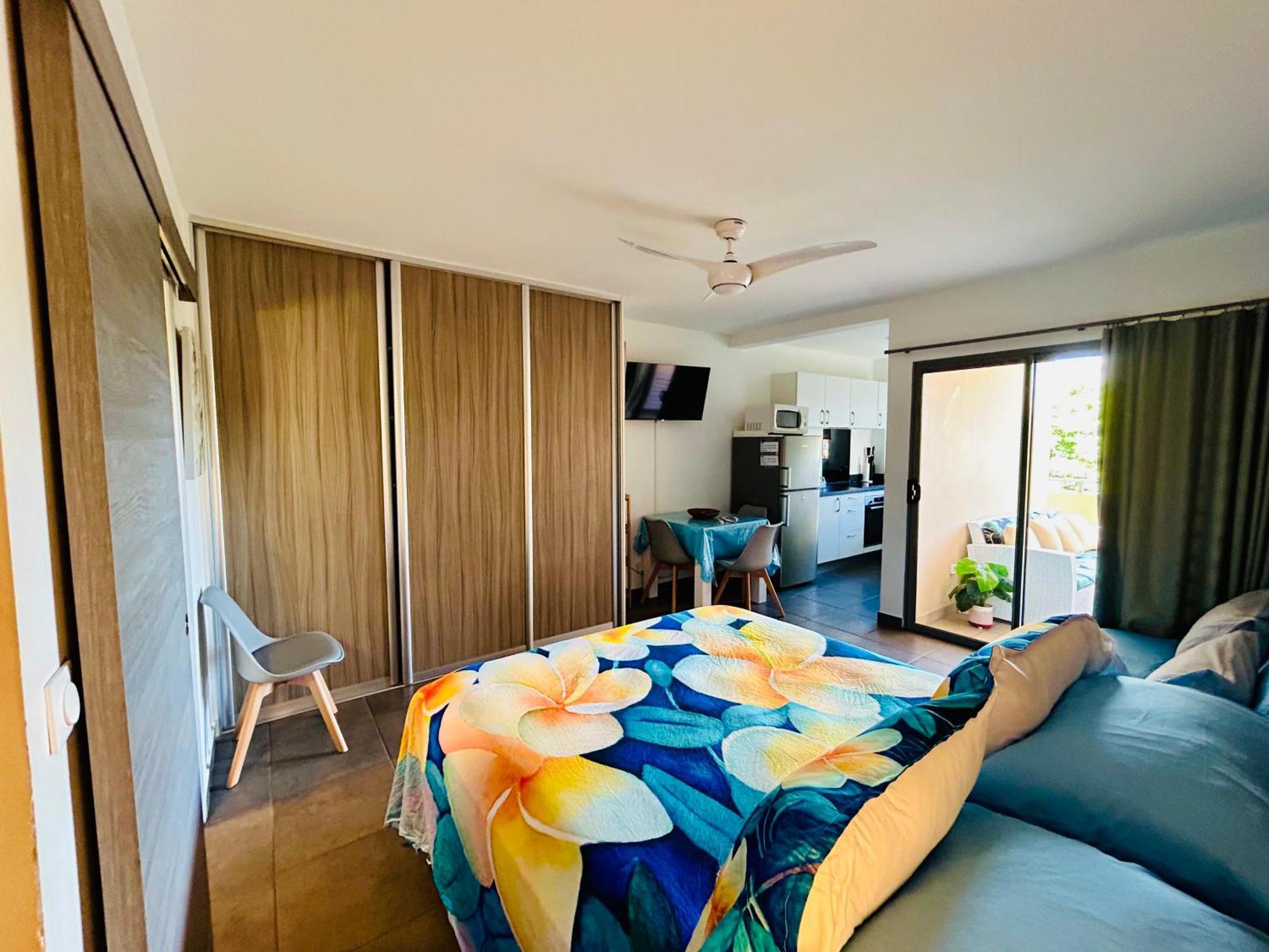 Tehautahi Cozy Lodge 2 ปาเปเอเต ภายนอก รูปภาพ